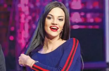 Porodila se Tara SImov