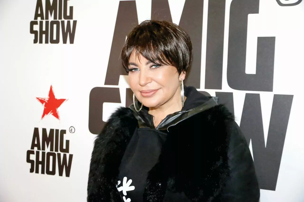 Sin pevačice Stoje svet portal svet