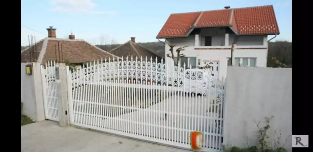 Kuća Rade Manojlović svet novine svet portal