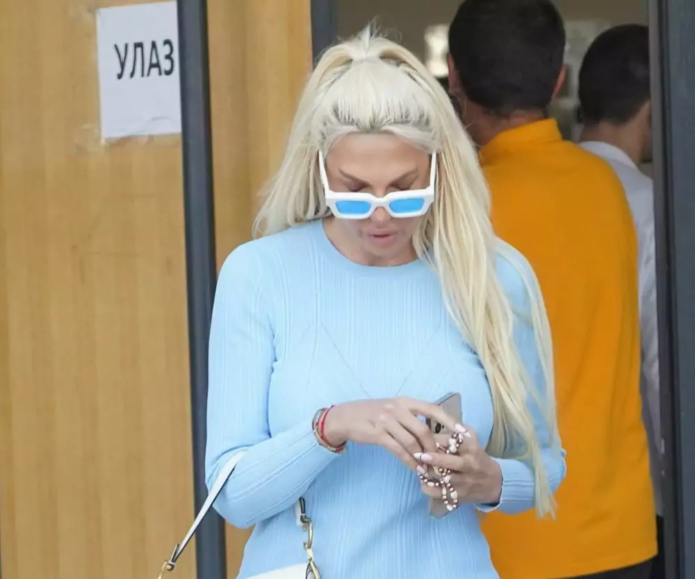 jelena karleu[a