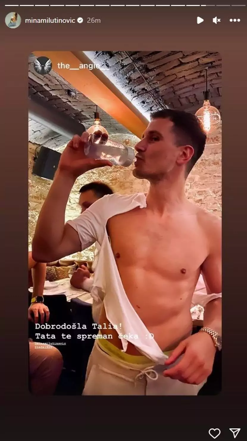 Porodila se Mina Milutinović