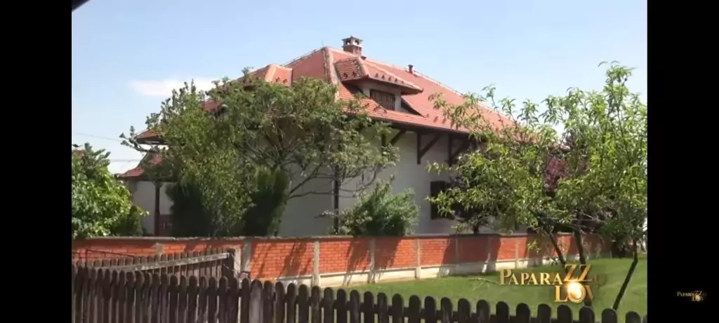 Brak Miroslava Ilića i GordaneSvet, Svet portal