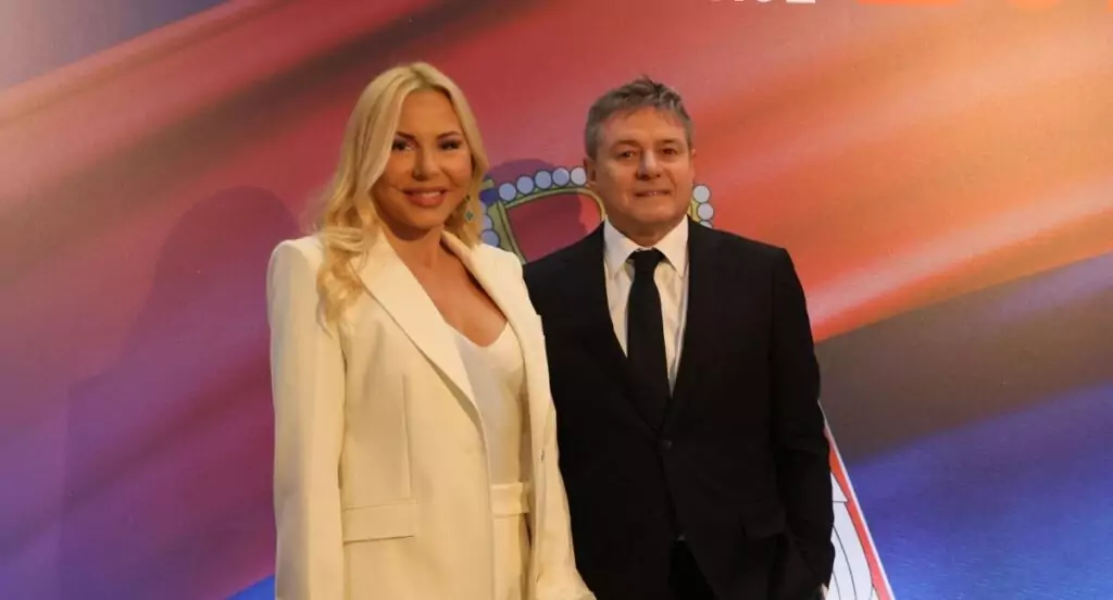 Ljubavna priča Piksija i Snežane svet novine svet portal