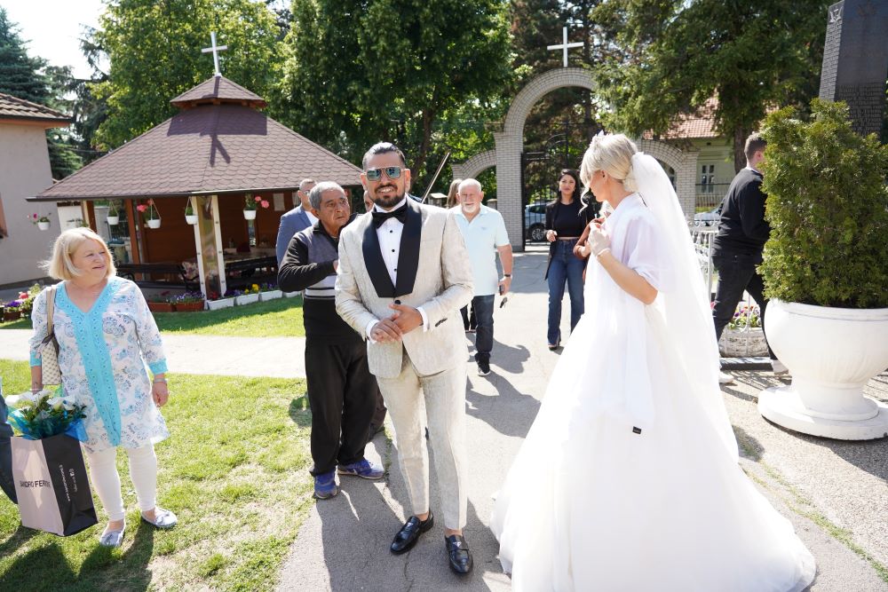 Crkveno venčanje Milice Kemez i Bore Santane svet novine svet portal