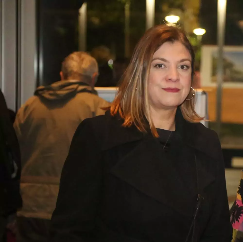 Glumica Isidora Minić svet novine svet portal