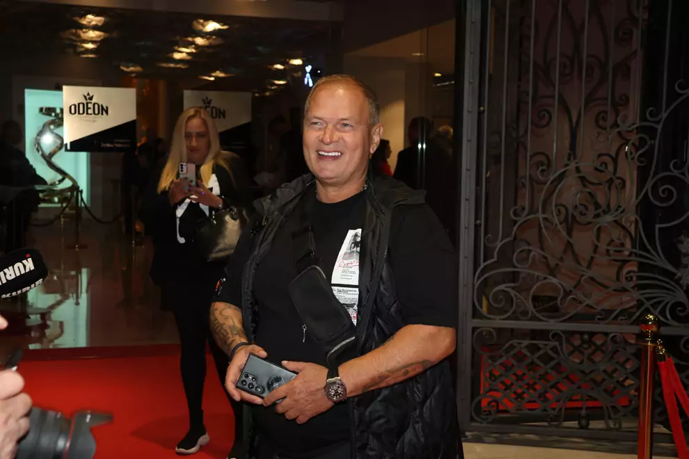 Stefan Karić portal svet