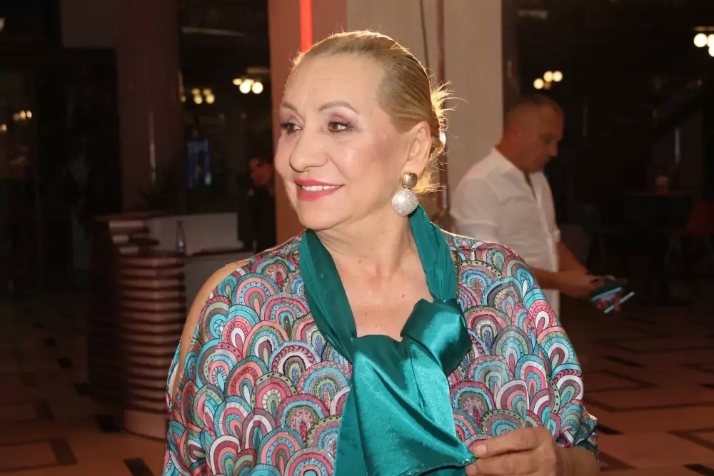 Vesni Zmijanac je pozlilo svet portal svet