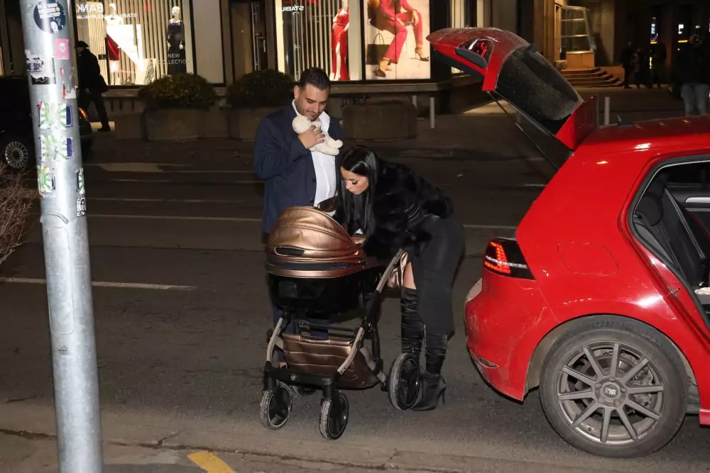 Ana Sević i Kaća Lazić svet novine svet portal
