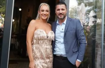 Luna Đogani portal svet