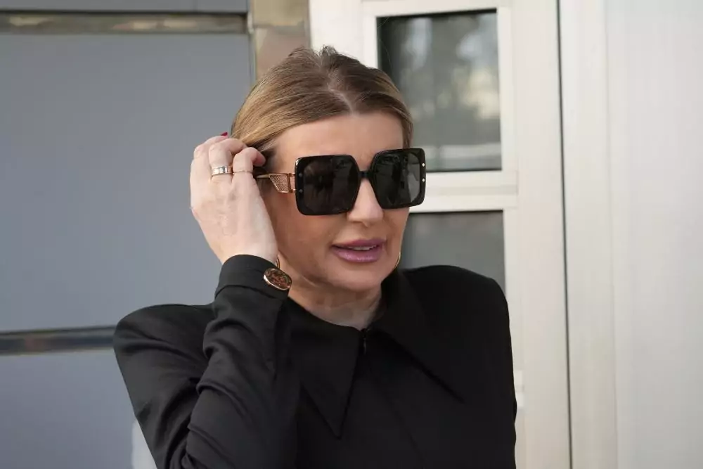 Viki Miljković kao šefica svet portal svet