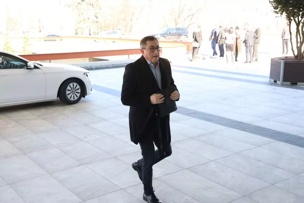 Komemoracija Saši Popoviću svet portal svet