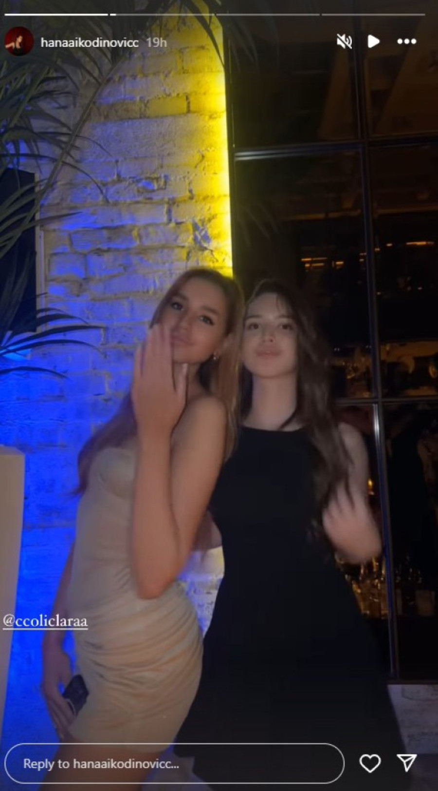 Lara Čolić i Hana Ikodinović svet portal