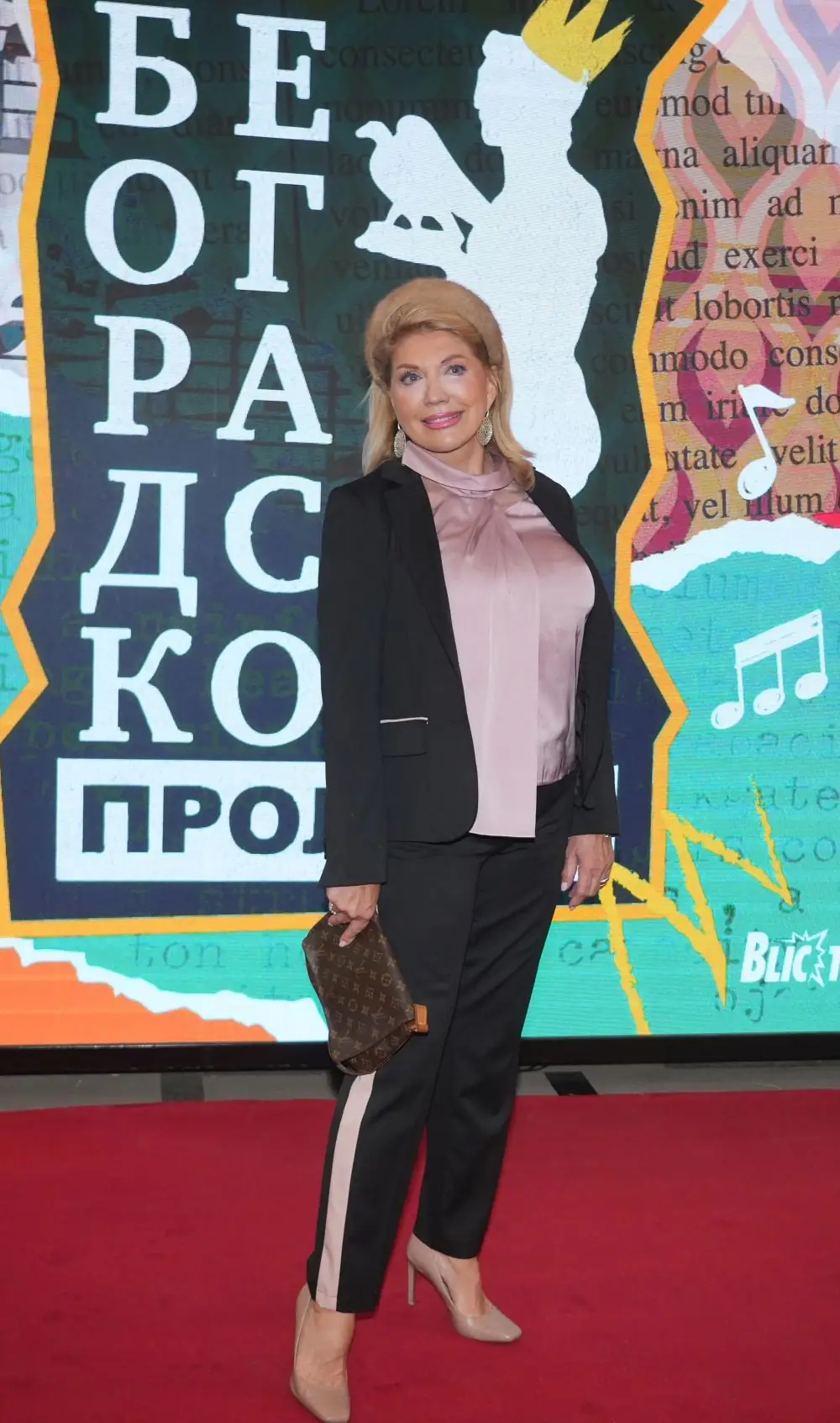 Imidž Suzane Mančić svet novine svet portal