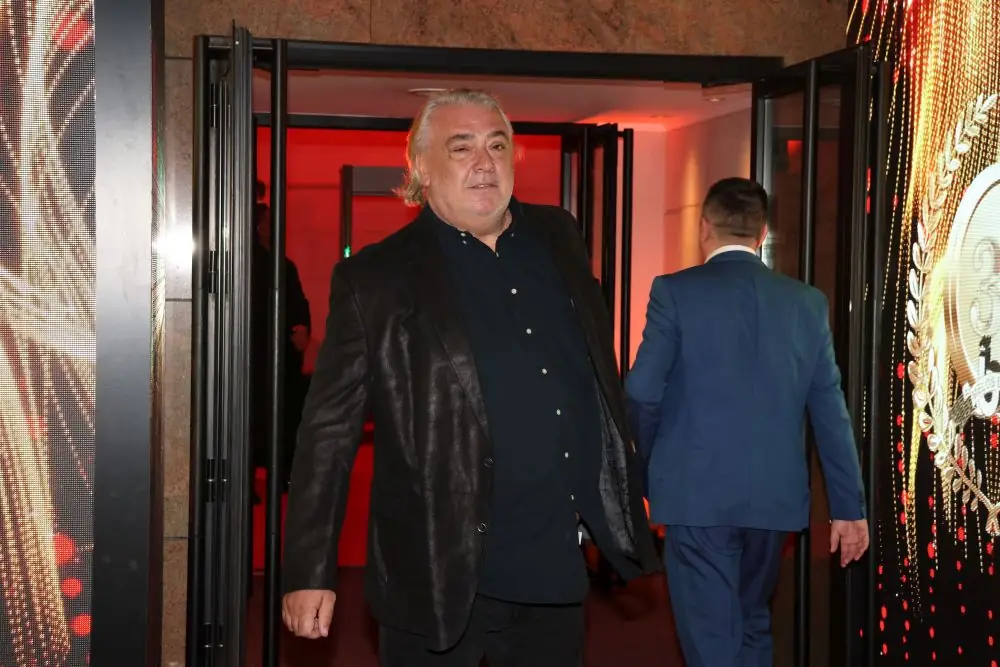 Koju školu je završio Boba Živojinović svet portal svet
