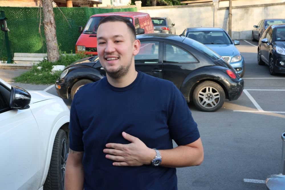 Uroš Živković rođenje sina svet novine svet portal