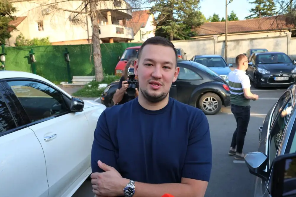 Uroš Živković rođenje sina svet novine svet portal