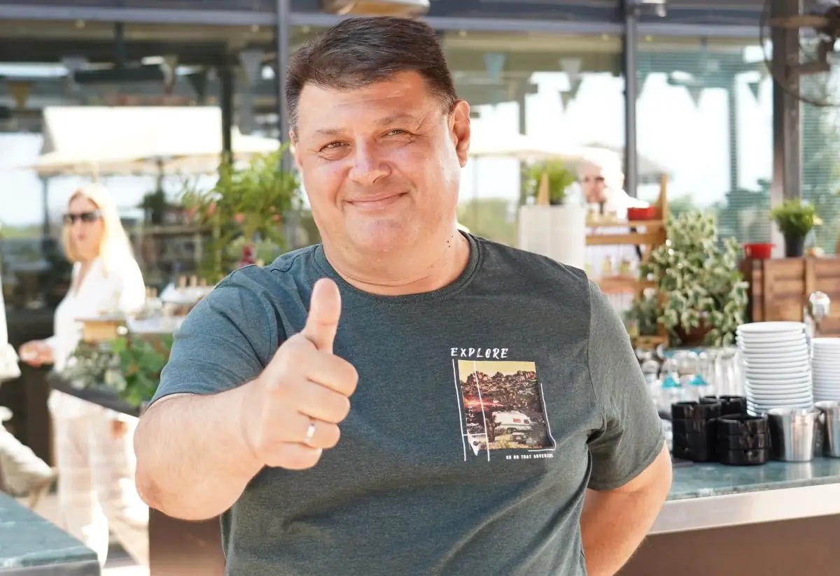 Voditelj Sarapa svet novine svet portal