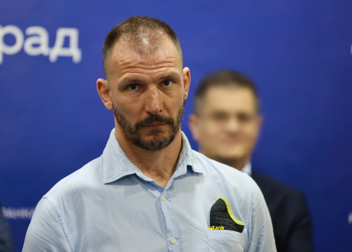 Dača Ikodinović nova devojka