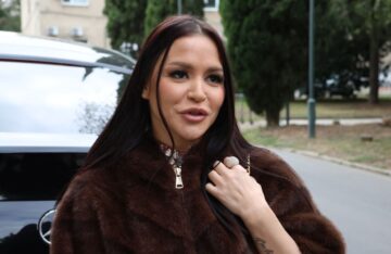 Aleksandra Mladenović kupila stan od pola miliona i auto od 120 hiljada