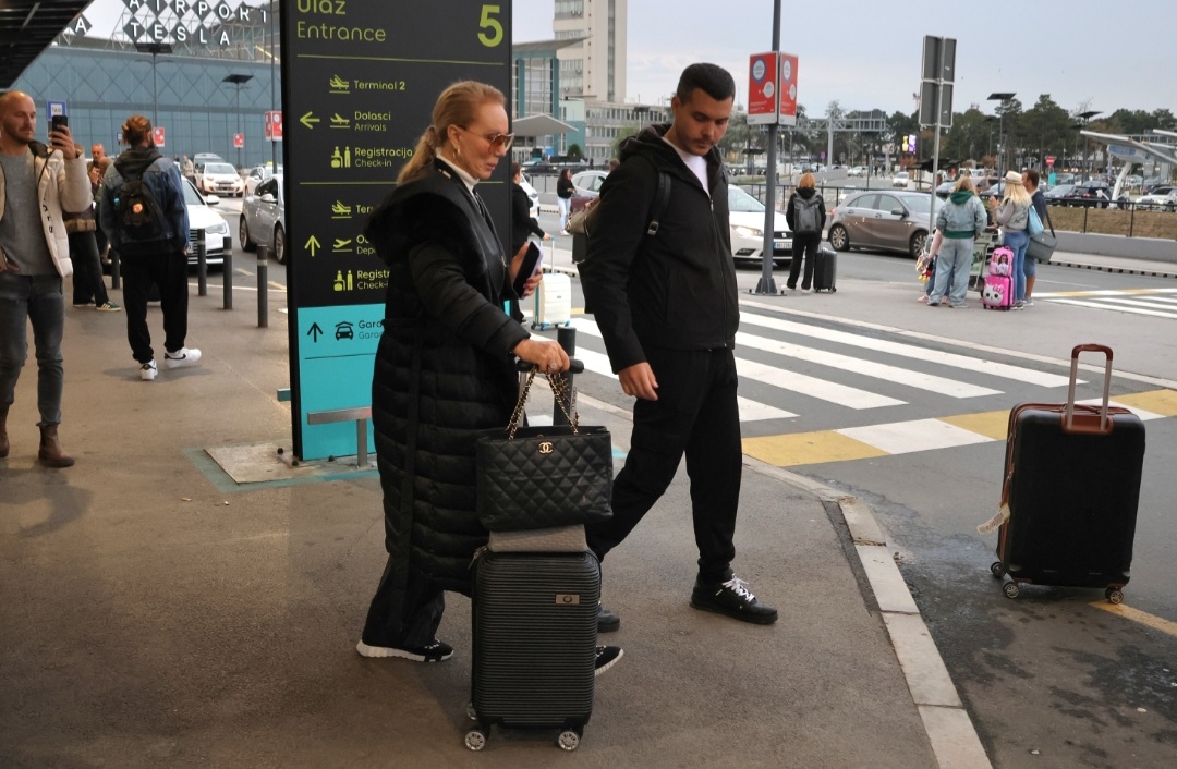 Lepa Brena portal svet