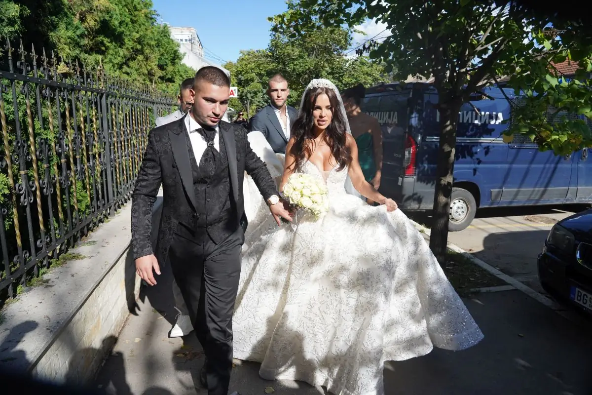 Bojana Šijan u venčanici