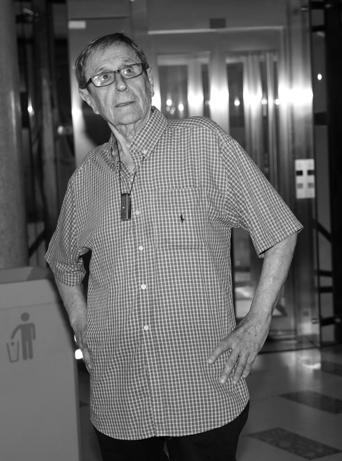 Preminuo Zdravko Šotra